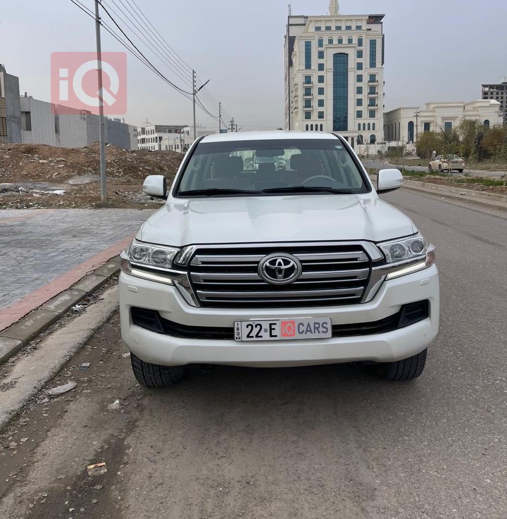 تويوتا لاندكروزر